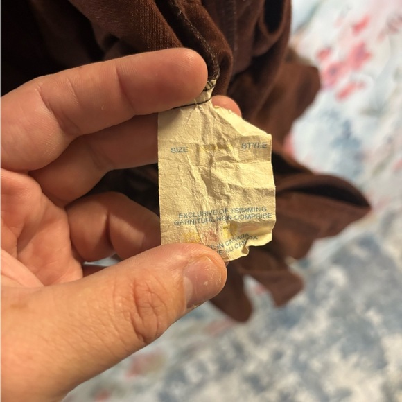 Vintage Omega Brown Robe with Gold Tag - Picture 6 of 8